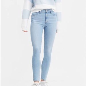 721 High Rise Skinny Jeans (Light Wash)
